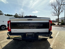 Cargar imagen en el visor de la Galería, Paneles Ford Super Duty 2020-2022 hechos a la medida
